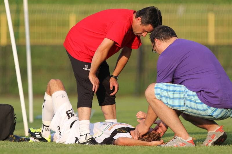 Football. Bytom I liga. Ruch Radzionkow - Wisla Plock. 27.08.2011
