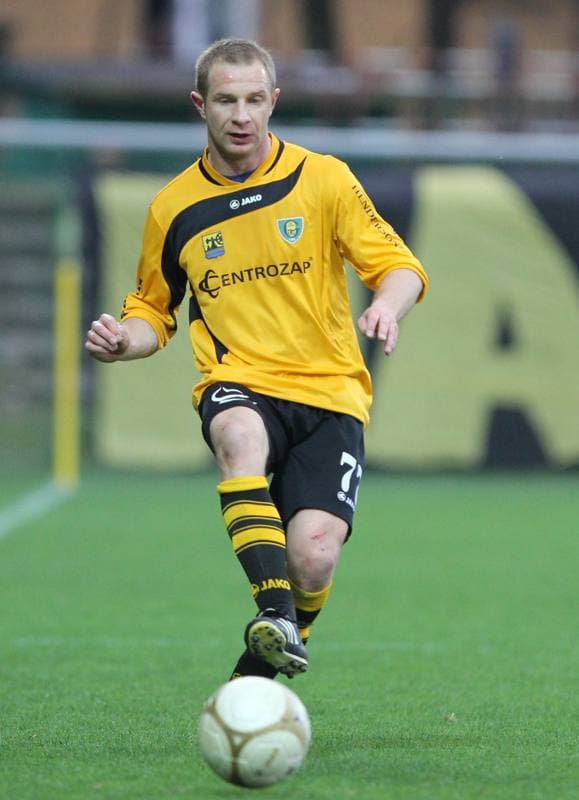 Football. I Liga. GKS Katowice - MKS Kluczbork. 10.04.2011