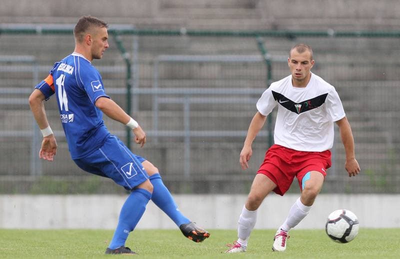 Football. II Liga. GKS Tychy - Miedz Legnica. 06.08.2011