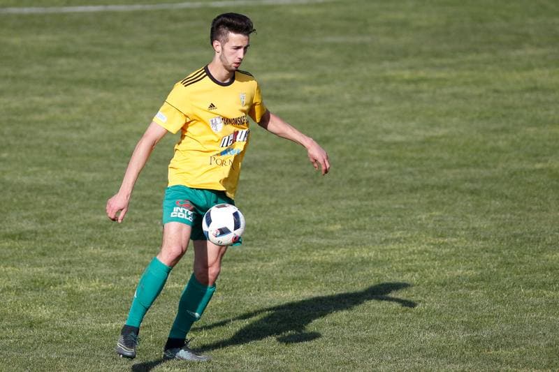 Football. III Liga. Gwarek Tarnowskie Gory - Skra Czestochowa. 01.05.2018