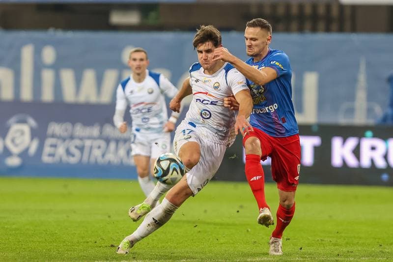 Football. PKO BP Ekstraklasa. Piast Gliwice - Stal Mielec. 18.12.2023