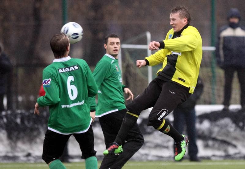 Football. Friendly Match. Zaglebie Sosnowiec - Ruch Radzionkow. 15.01.2011