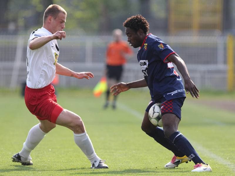 Football. I liga. Odra Wodzislaw - Kolejarz Stroze. 23.04.2011