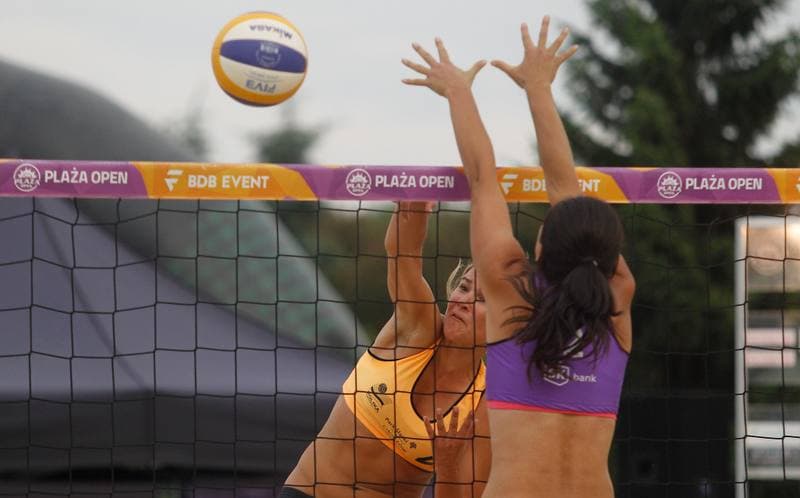 Beach Volleyball. Plaza Open. Day 1. 12.07.2015