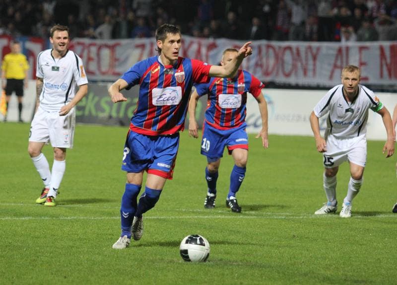 Football. Bytom Ekstraklasa. Polonia Bytom - Gornik Zabrze. 13.05.2011