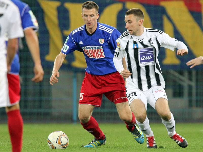 Football. I liga. Piast Gliwice - Sandecja Nowy Sacz. 04.04.2012