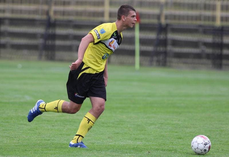 Football. I liga. Ruch Radzionkow - Kolejarz Stroze. 30.07.2011