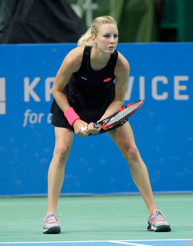 Tennis. Katowice Open 2015. Camila Giorgi - Magda Linette. 08.04.2015