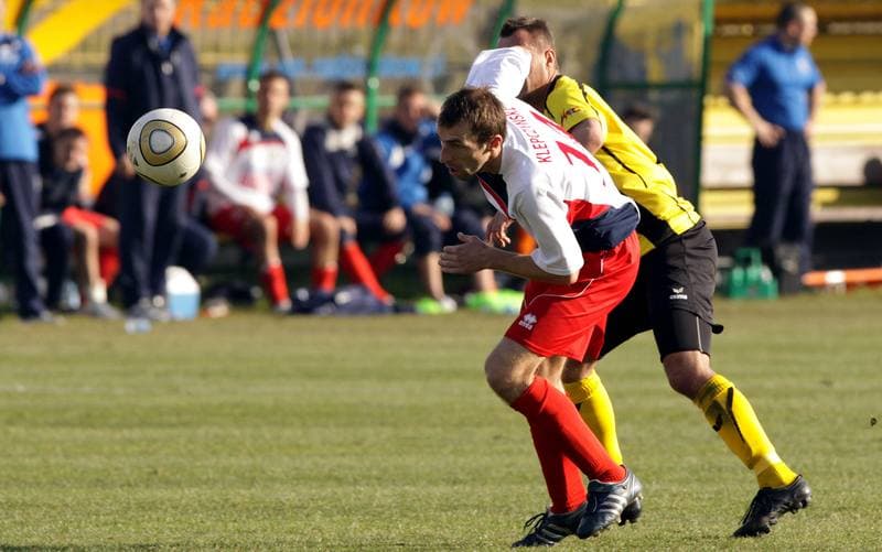 Football. I liga. Ruch Radzionkow - Piast Gliwice. 30.10.2010