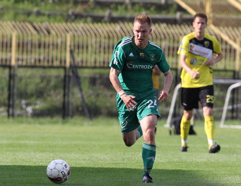 Football. Bytom I liga. Ruch Radzionkow - GKS Katowice. 19.09.2010