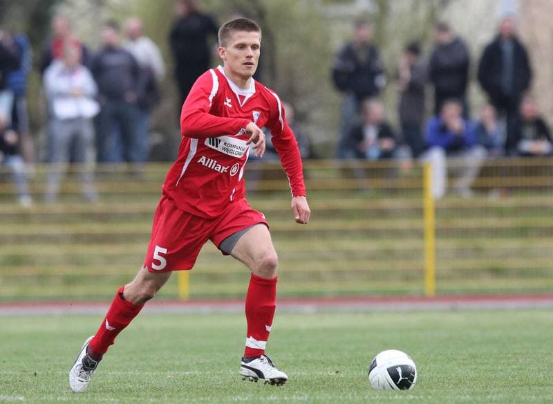 Football. Sparing. Gwarek Tarnowskie Gory - Gornik Zabrze. 11.04.2012