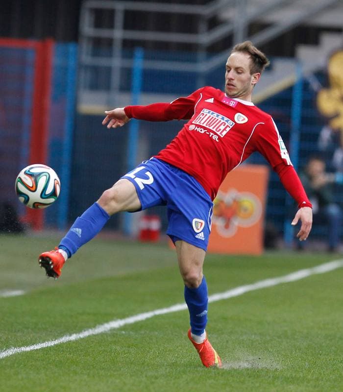 Football. T-Mobile Ekstraklasa. Piast Gliwice - Korona Kielce. 22.03.2015