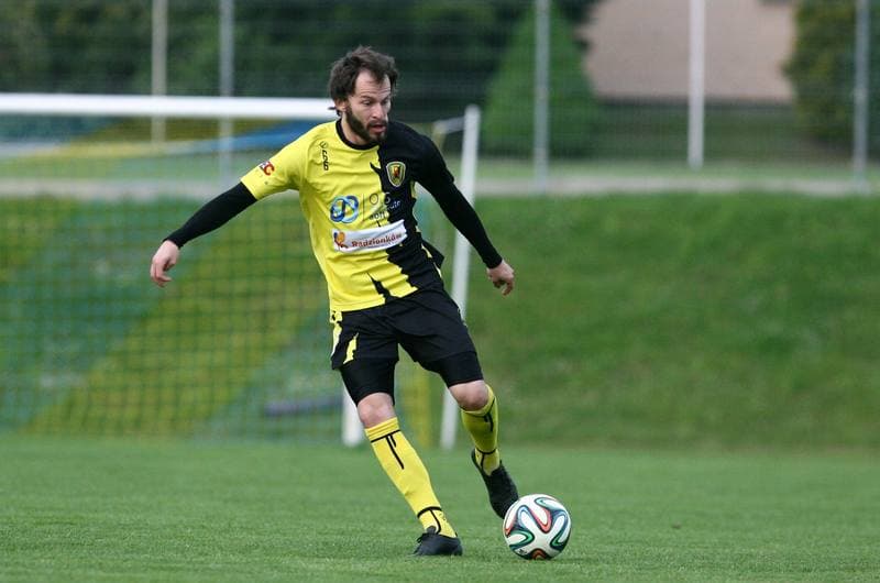 Football. IV Liga Slaska Gr I. Przyszlosc Ciochowice - Ruch Radzionkow. 12.05.2015