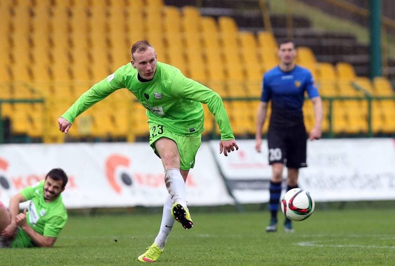 Football. I Liga. Rozwoj Katowice - Zawisza Bydgoszcz. 09.04.2016