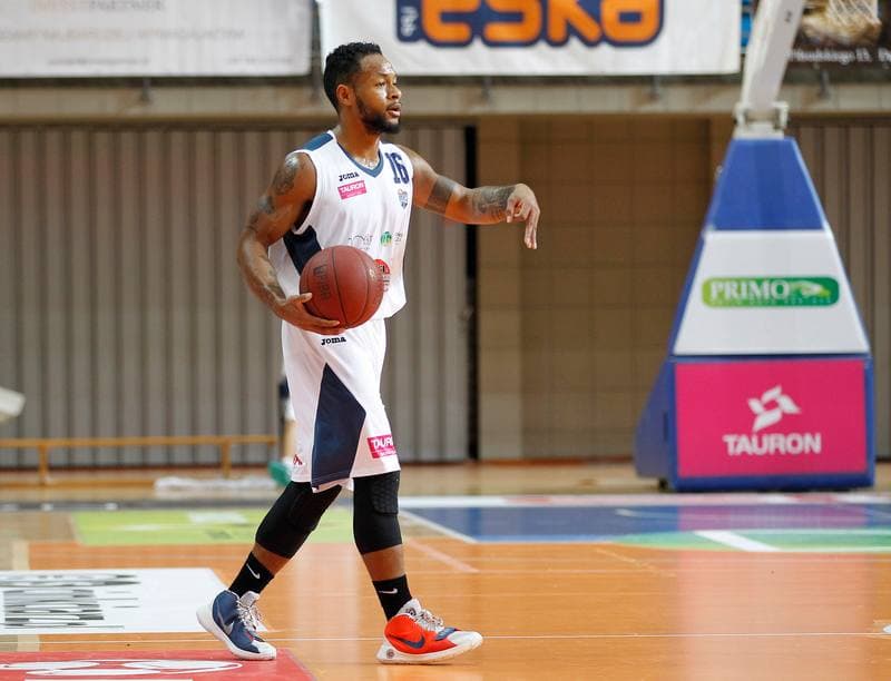 Basketball. Tauron Basket Liga. MKS Dabrowa Gornicza - Stal Ostrow Wielkopolski. 15.11.2015