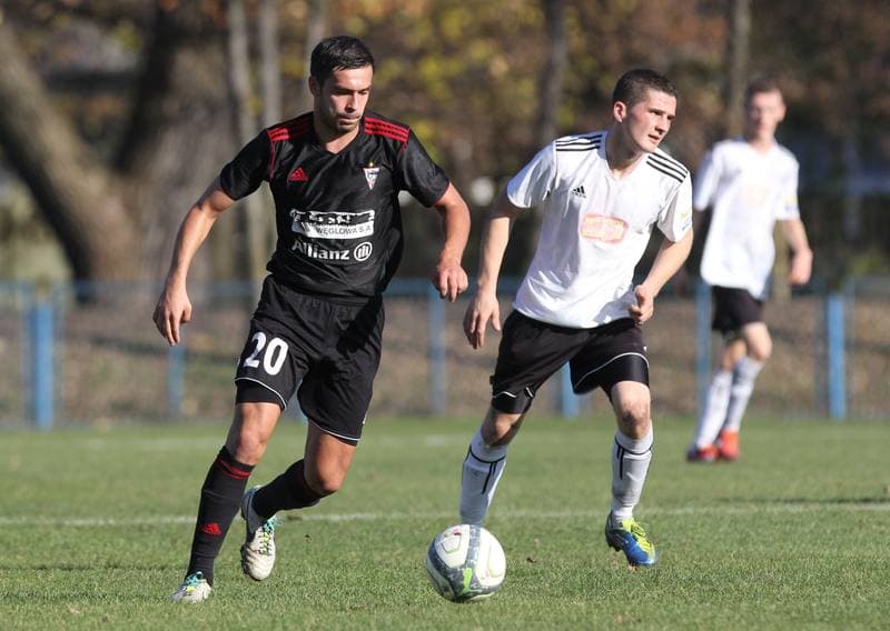 Football. III Liga. Gornik II Zabrze - Czarny Otmuchow. 26.10.2013