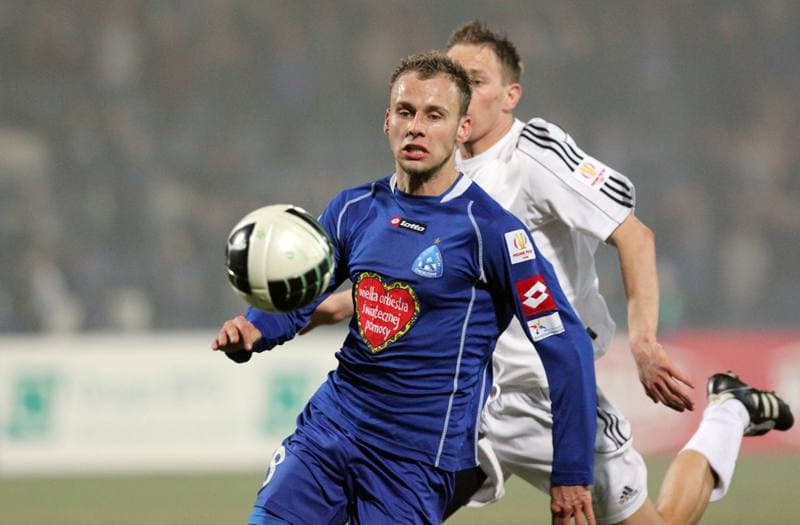 Football. Puchar Polski. Ruch Chorzow - Ruch Zdzieszowice. 21.03.2012