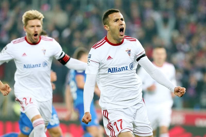 Football. Lotto Ekstraklasa. Gornik Zabrze - Lech Poznan. 04.11.2017