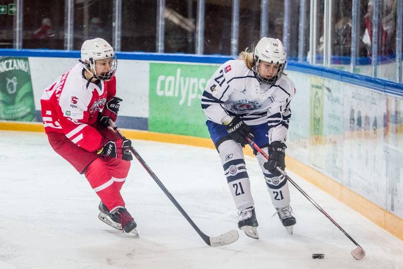 Ice Hockey. EWHL. Polska - SKP Bratislava. 12.12.2021