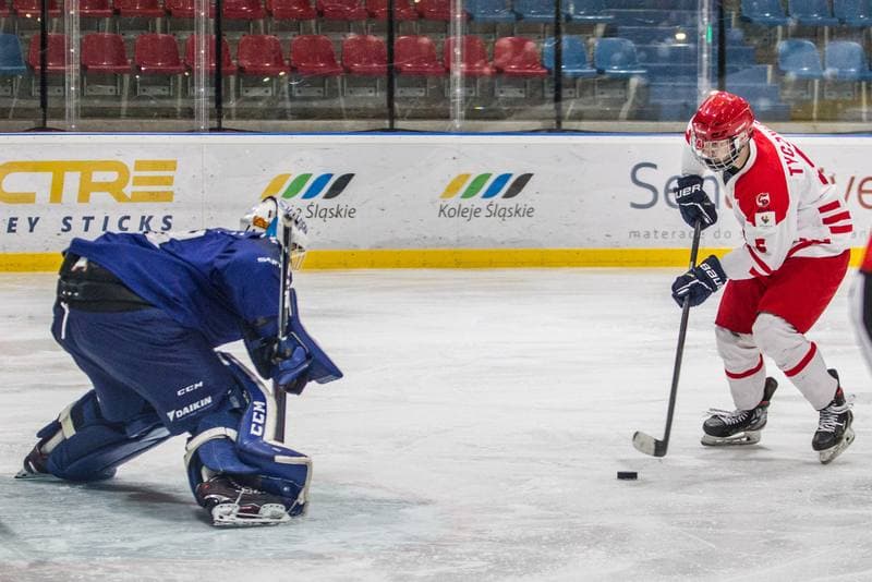 Ice Hockey. EIHC Christmas Cup. Poland - France. 16.12.2021