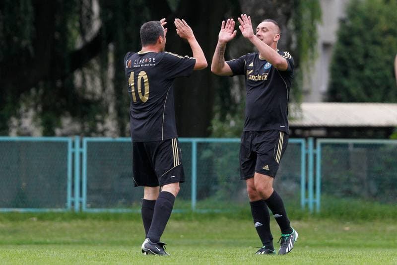 Football. Puchar Polski. AKS Mikolow - Reprezentacja Slaska Oldbojow. 16.08.2016
