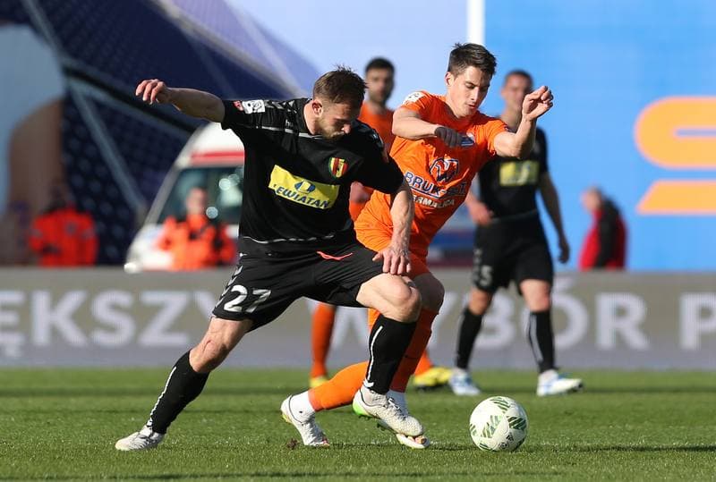 Football. PKO BP Ekstraklasa. Termalica Bruk-Bet Nieciecza - Korona Kielce. 02.04.2016