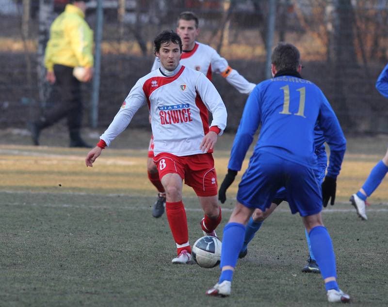 Football. Sparing. Piast Gliwice - LZS Lesnica. 07.03.2012