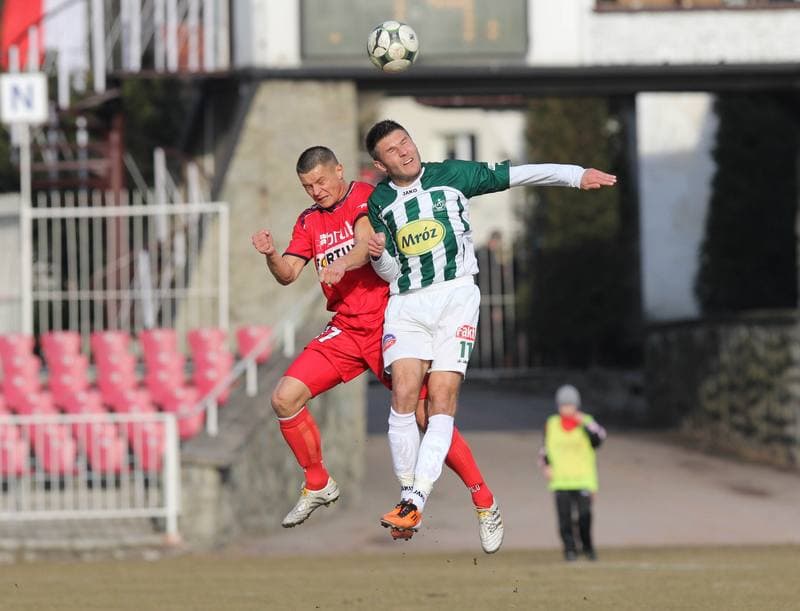 Football. I liga. Odra Wodzislaw Slaski - Warta Poznan. 12.03.2011