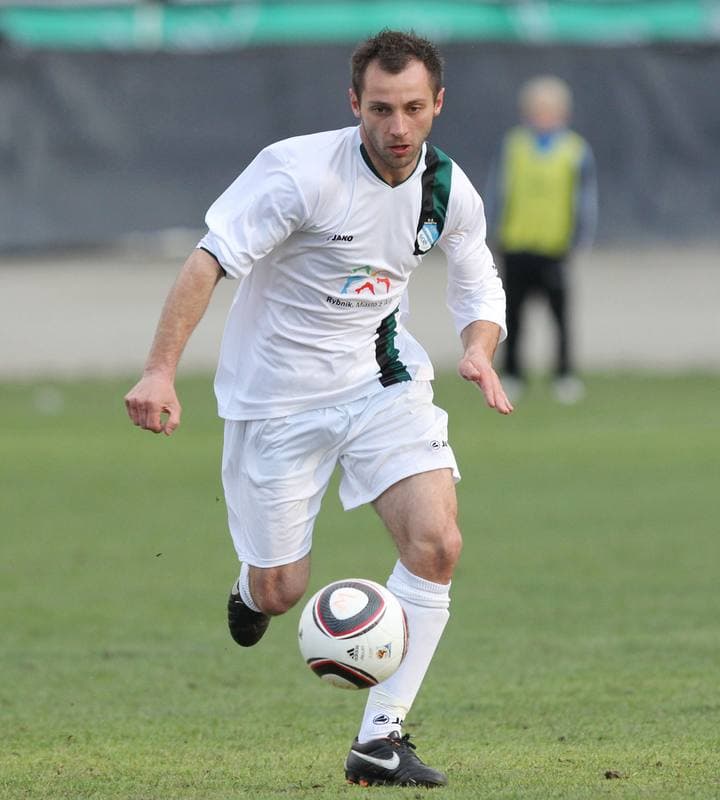 Football. II liga. ROW Rybnik - Elana Torun. 13.04.2012