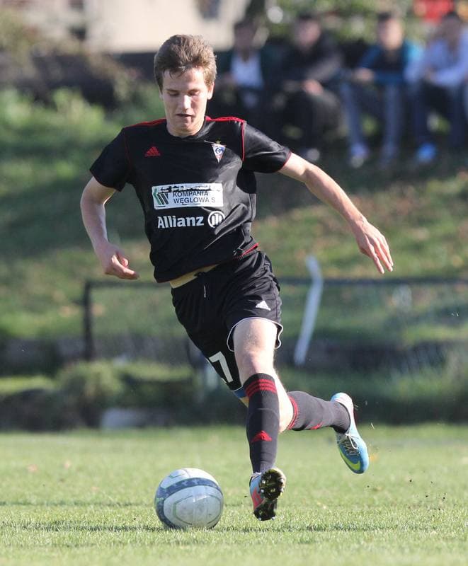 Football. III Liga. Gornik II Zabrze - Czarny Otmuchow. 26.10.2013