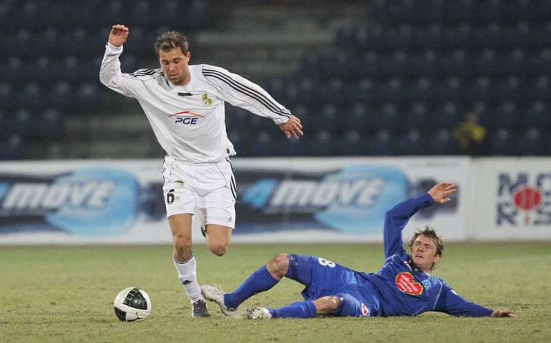 Football. PKO BP Ekstraklasa. Ruch Chorzow - GKS Belchatow. 12.03.2011
