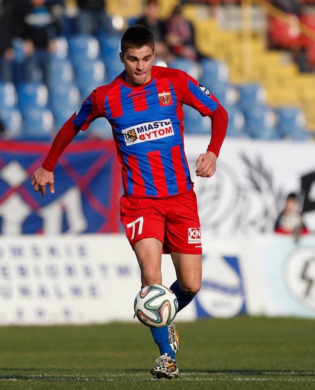 Football. III Liga Opolsko Slaska. Polonia Bytom - Ruch Zdzieszowice. 15.11.2014
