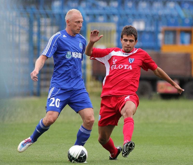 Football. Sparing. Ruch Chorzow - Flota Swinoujscie. 13.07.2012