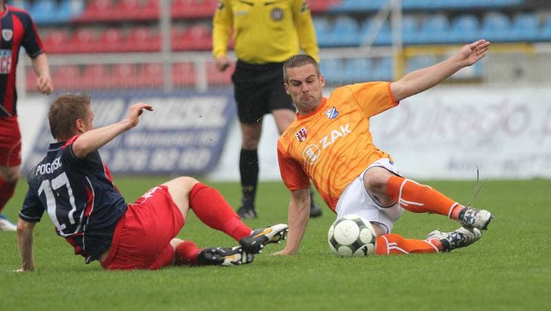Football. I liga. Piast Gliwice - MKS Kluczbork. 15.05.2011