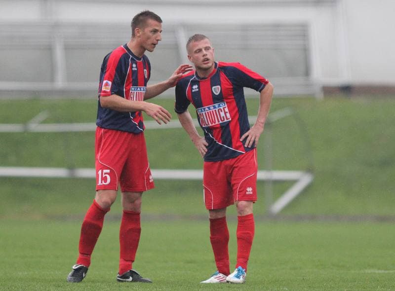 Football. I liga. Piast Gliwice - MKS Kluczbork. 15.05.2011