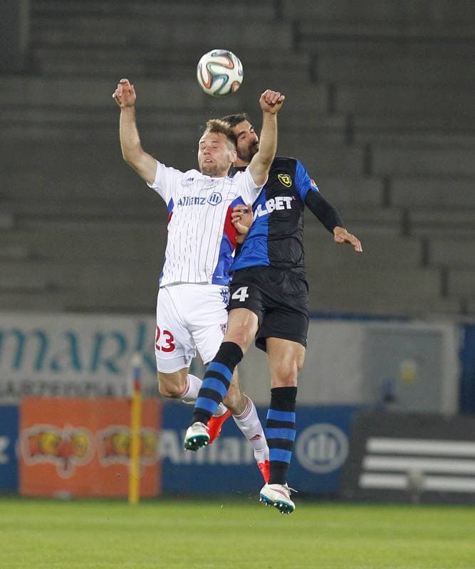 Football. T-Mobile Ekstraklasa. Gornik Zabrze - Zawisza Bydgoszcz. 29.04.2015