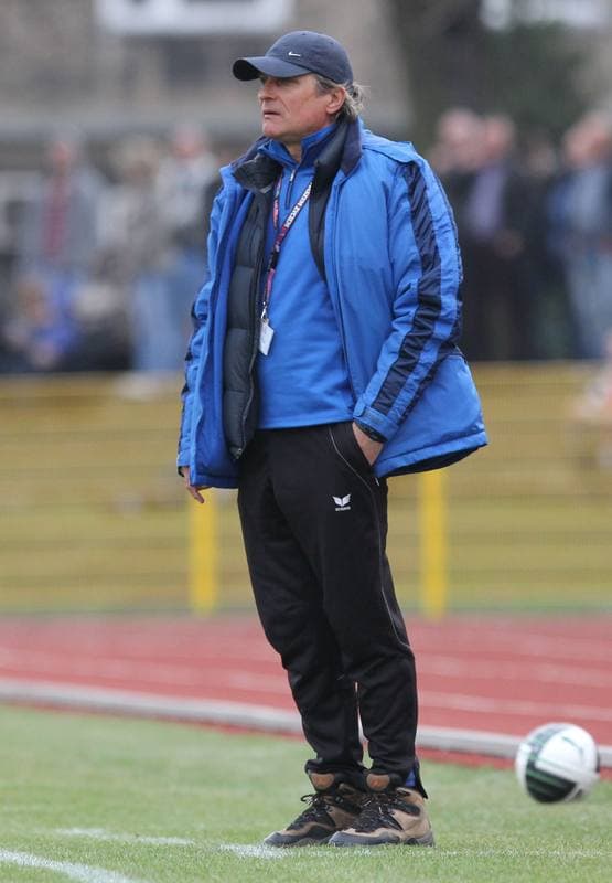 Football. Sparing. Gwarek Tarnowskie Gory - Gornik Zabrze. 11.04.2012