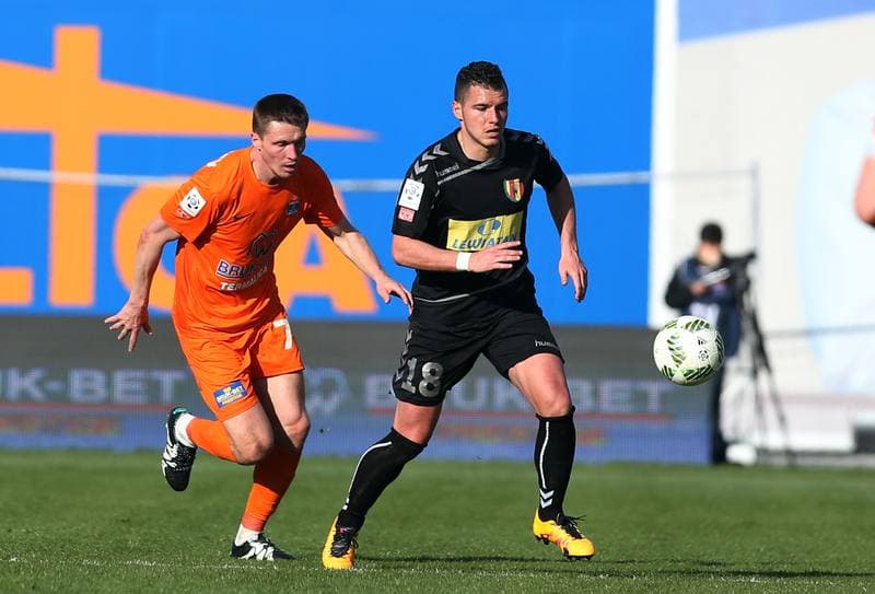 Football. PKO BP Ekstraklasa. Termalica Bruk-Bet Nieciecza - Korona Kielce. 02.04.2016