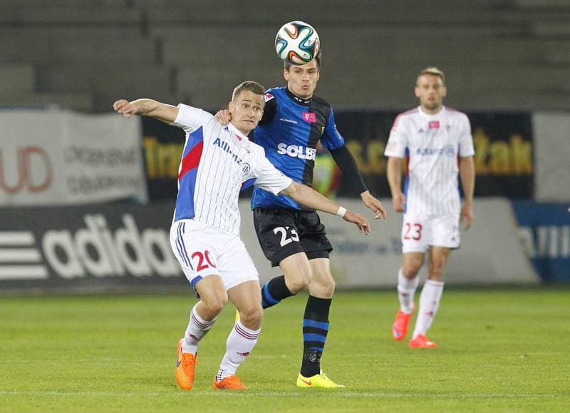 Football. T-Mobile Ekstraklasa. Gornik Zabrze - Zawisza Bydgoszcz. 29.04.2015