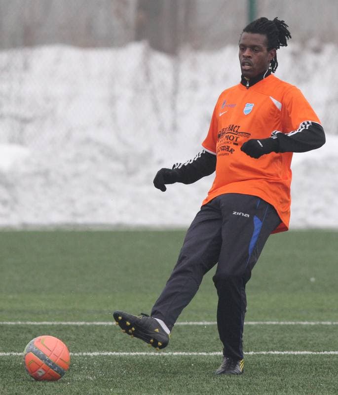 Football. Sparing. Gornik II Zabrze - LZS Piotrowka. 23.02.2013