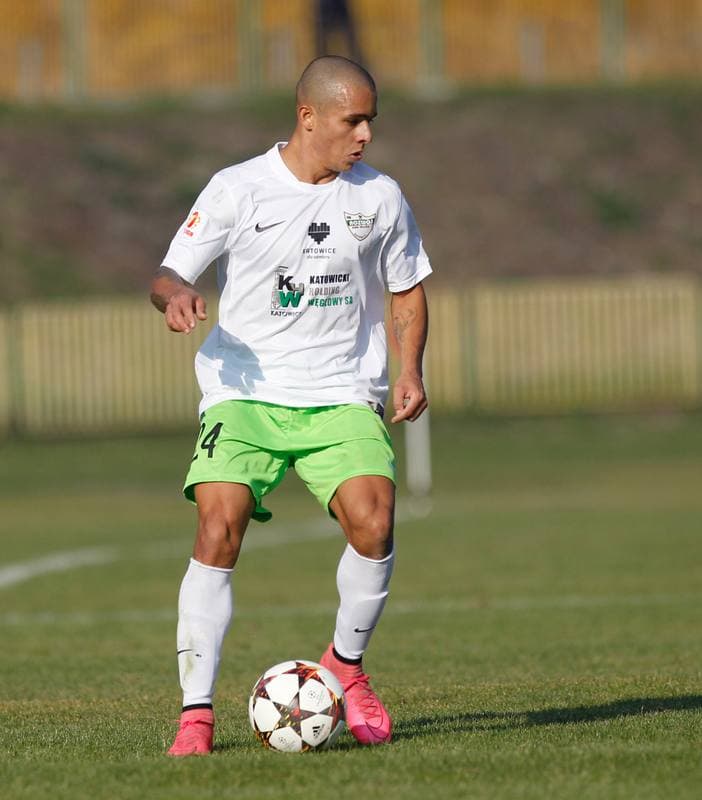 Football. I Liga. Rozwoj Katowice - Miedz Legnica. 31.10.2015