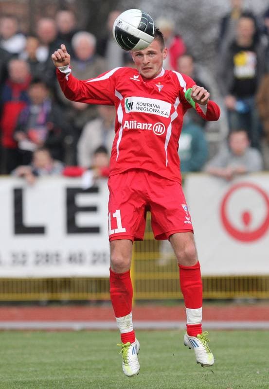 Football. Sparing. Gwarek Tarnowskie Gory - Gornik Zabrze. 11.04.2012