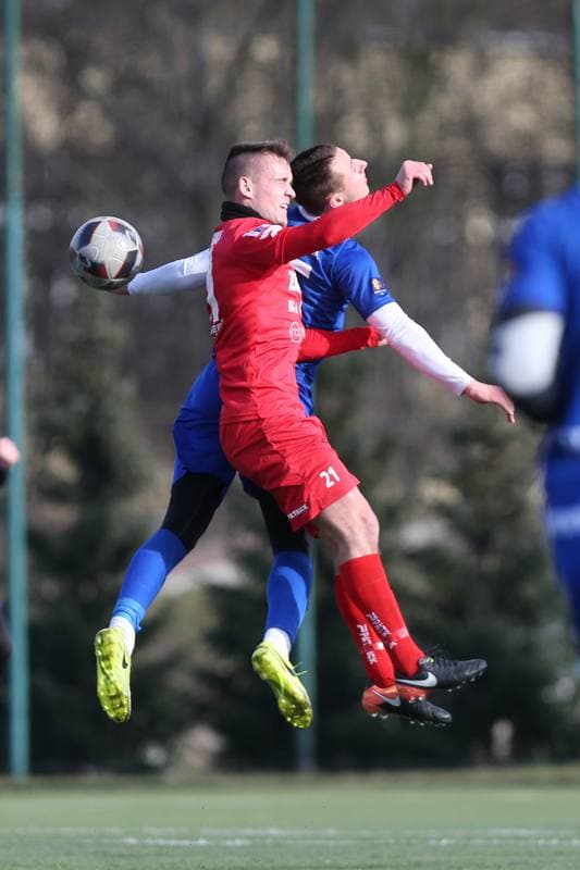 Football. Sparing. Zaglebie Sosnowiec - Puszcza Niepolomice. 31.01.2018
