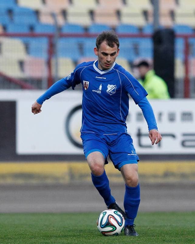 Football. II Liga. ROW Rybnik - MKS Kluczbork. 18.04.2015