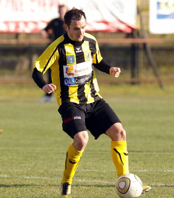 Football. I liga. Ruch Radzionkow - Piast Gliwice. 30.10.2010