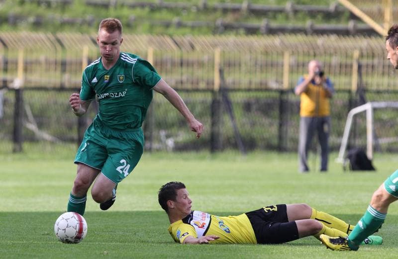 Football. Bytom I liga. Ruch Radzionkow - GKS Katowice. 19.09.2010