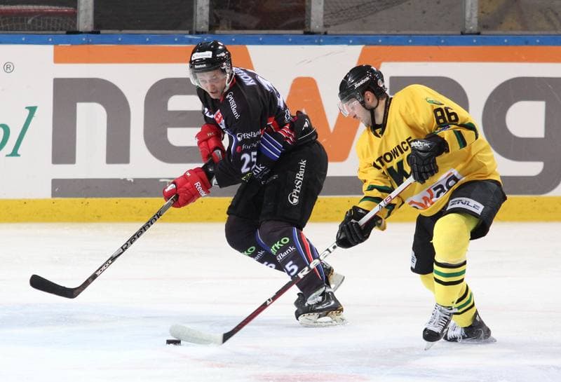 Ice Hockey. Polska Liga Hokeja na Lodzie. HC GKS Katowice - Ciarko PBS Bank KH Sanok. 07.09.2012