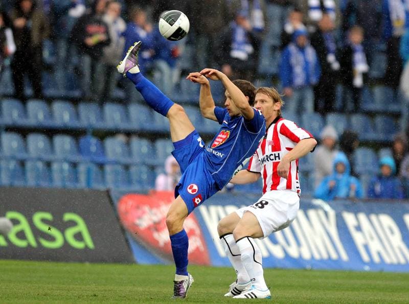 Football. PKO BP Ekstraklasa. Ruch Chorzow - Cracovia Krakow. 01.05.2011