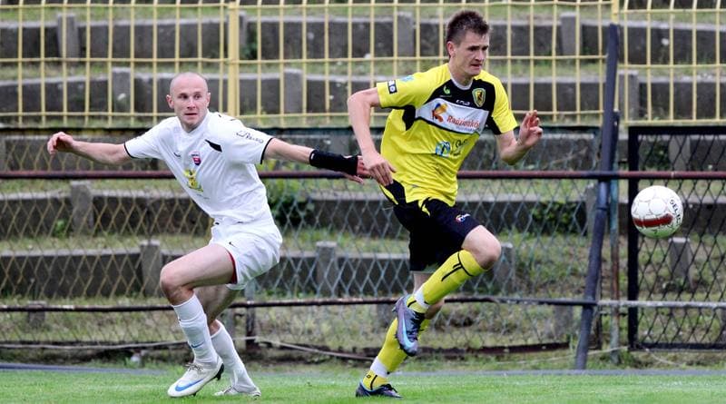 Football. I liga. Ruch Radzionkow - Kolejarz Stroze. 30.07.2011
