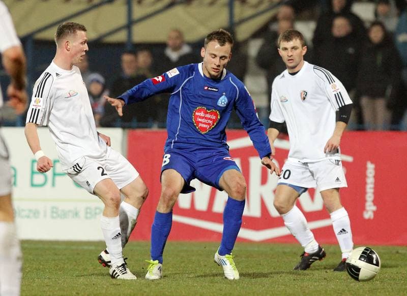 Football. Puchar Polski. Ruch Chorzow - Ruch Zdzieszowice. 21.03.2012